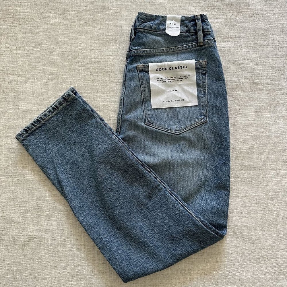 Good American High Rise Jeans in Blue